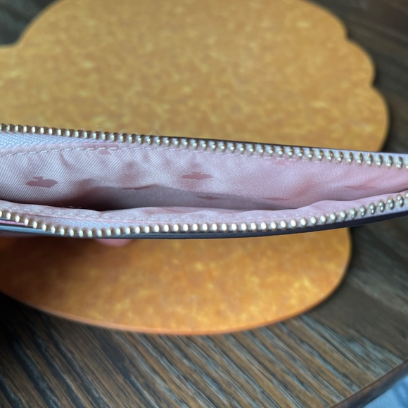 Kate Spade Pineapple Large Slim Card Holder Wallet - Picture 6 of 7